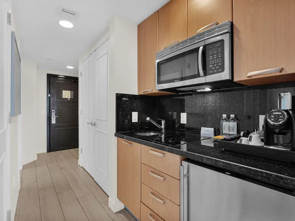 505 N Fort Lauderdale Beach Boulevard #915, Fort Lauderdale, FL 33304