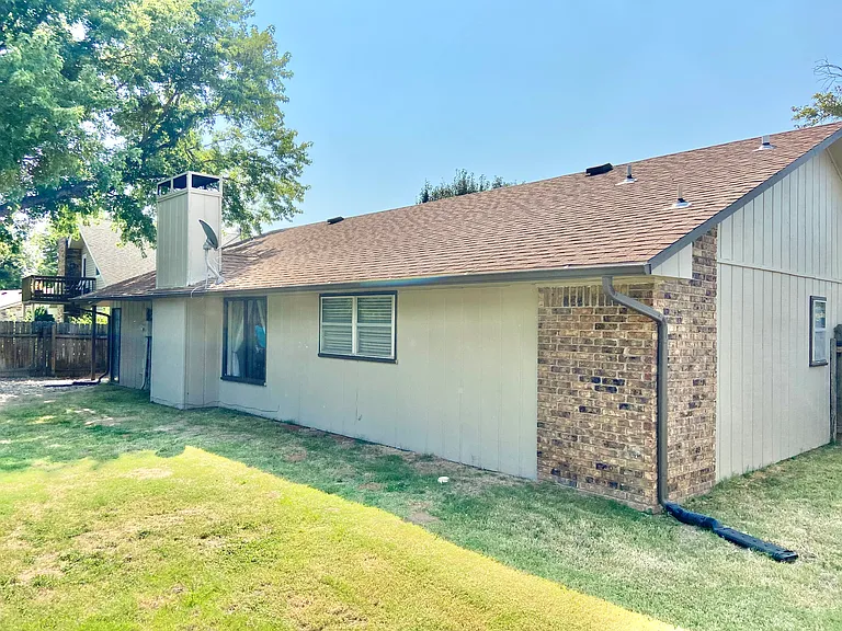 2056 Buggy Whip Ln — Photo 3