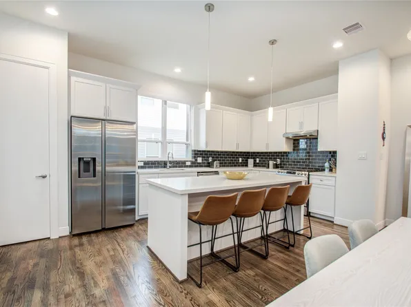 2717 Eado Grove Ln, Houston, TX 77003