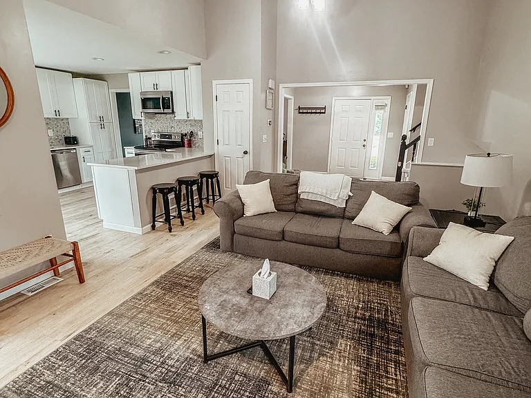 8133 Swarner Dr — Photo 6