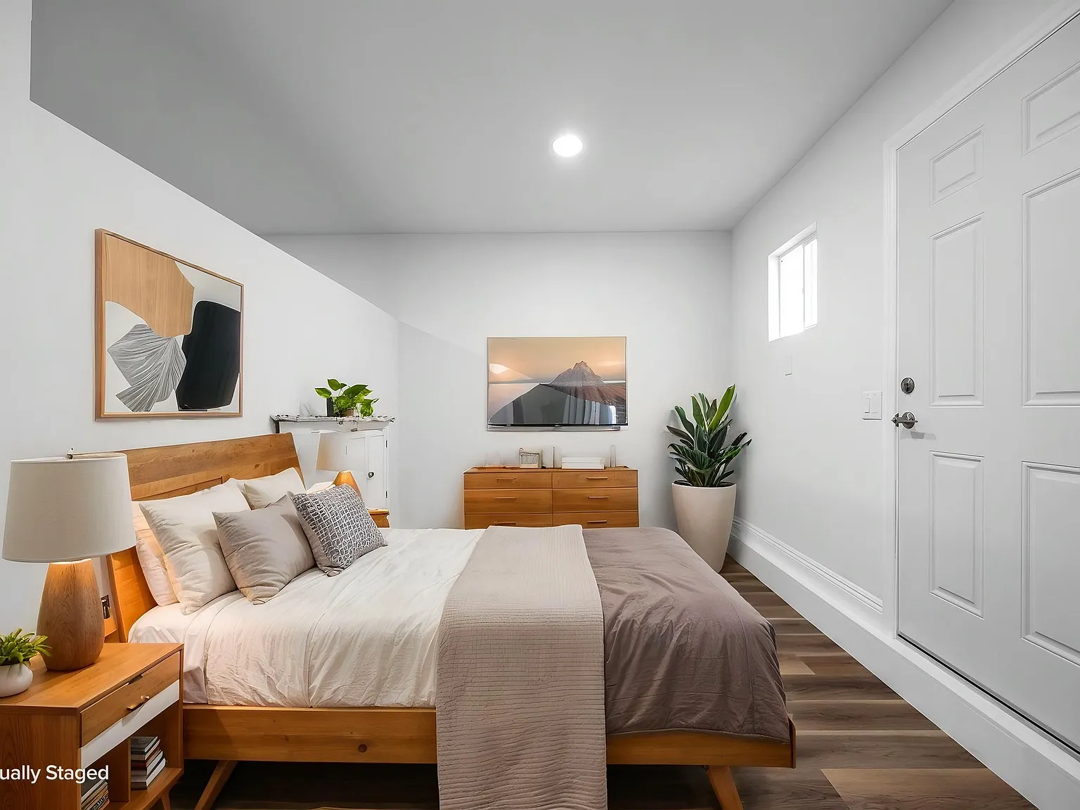 1 bed, 400 sqft, $1,850 — Photo 2
