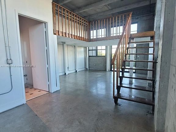 4th image of 1749 NE Miami Ct APT 310