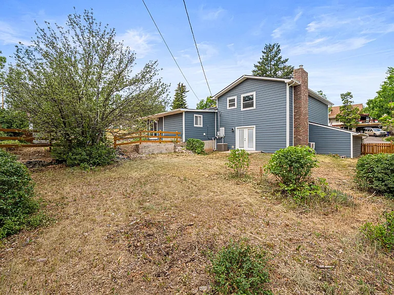8822 S Balsam St — Photo 35