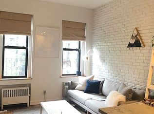 237 E 88th St APT 302, New York, NY