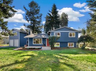 9133 SW 274th St, Vashon, WA 98070
