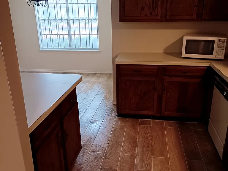 200 E Yuma Ave #26 — Photo 5