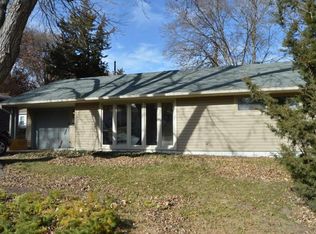 3520 Pawnee St, Lincoln, NE 68506