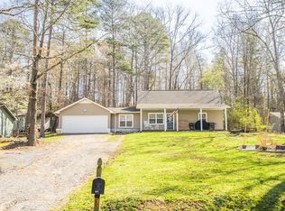 517 Deck Dr, Rocky Face, GA 30740