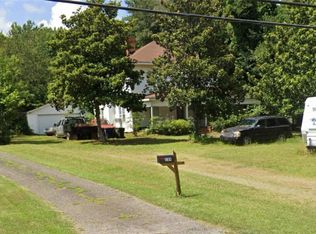 211 Greensboro Street Ext, Lexington, NC 27295