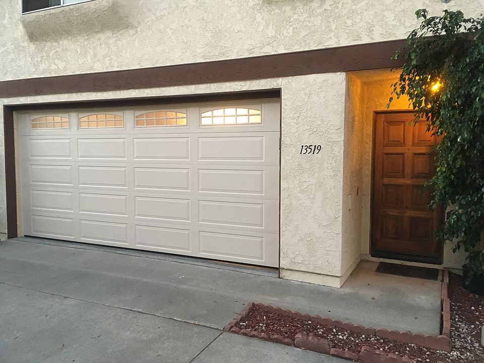 1st image of 13519 Lemoli Ave #14