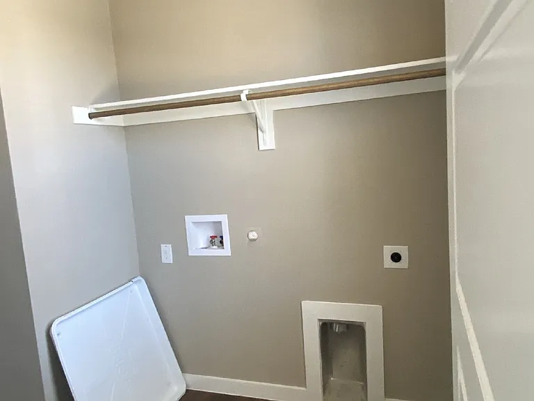 655 Harvest Moon Dr — Photo 12