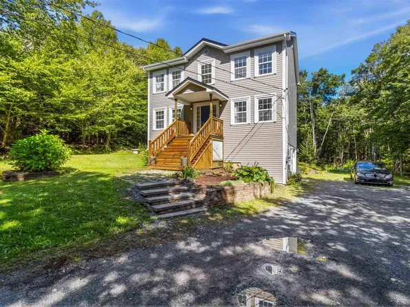 35 Tomahawk Run, Hammonds Plains, NS B4B 1Z4