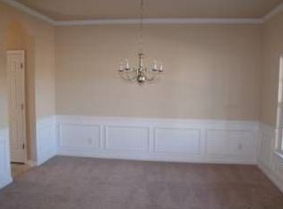 820 Commerce Trl, Canton, GA 30114