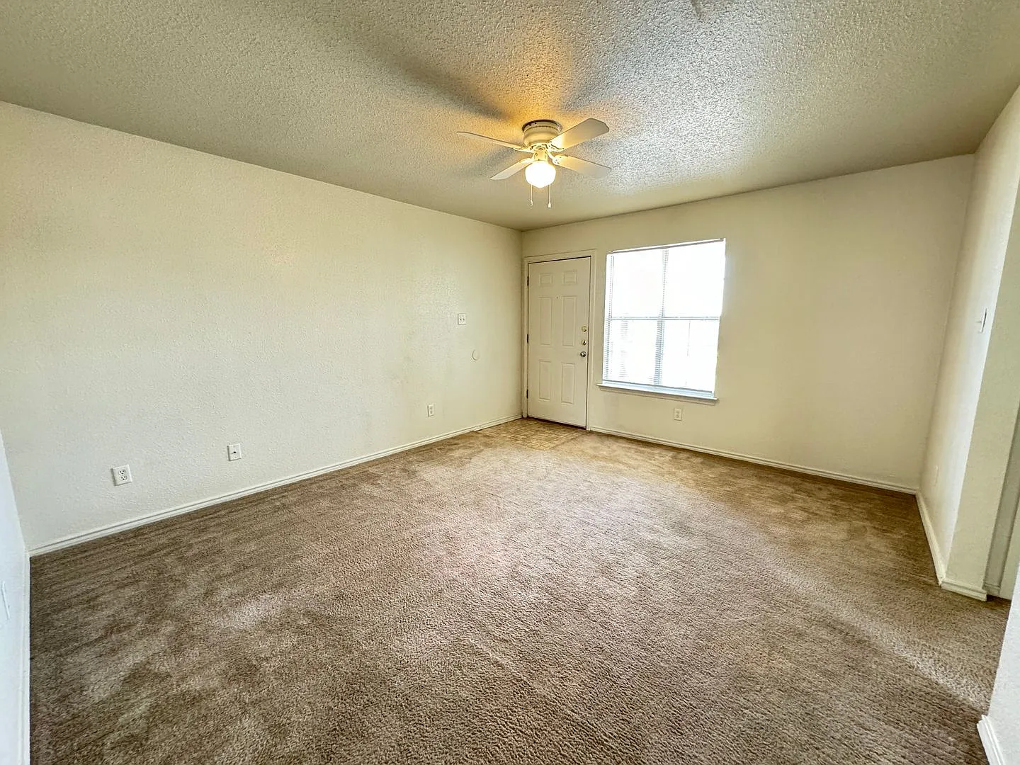 1509 Dugger Circle — Photo 4