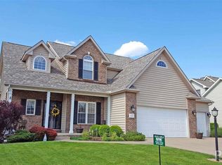 4117 W Annbriar Dr, Peoria, IL 61615