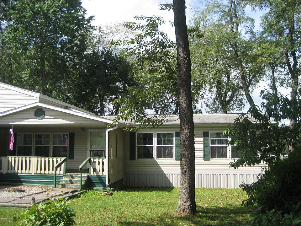 1st image of 863 Sassafras Cir