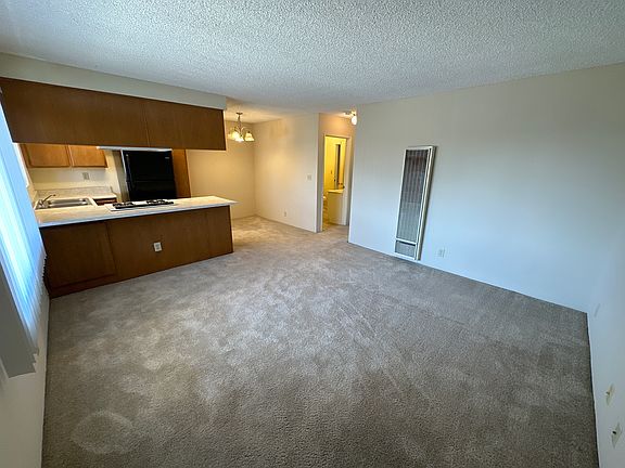 5th image of 1666 W 204th St APT 10