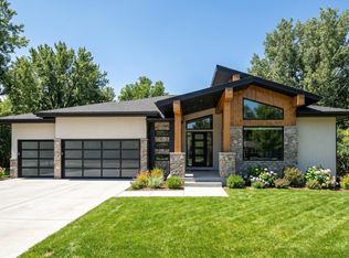 5267 Flora Way, Arvada, CO 80002