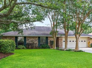 106 Plainview Dr, Lafayette, LA 70508