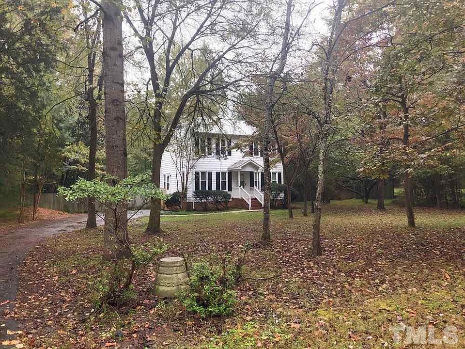 1st image of 24 Terry Brook Ln