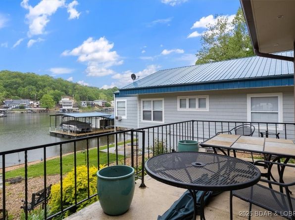 438 Lamplighter Dr, Camdenton, MO 65020