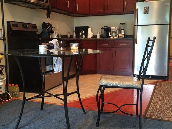 5th image of 676 N 33rd St #2