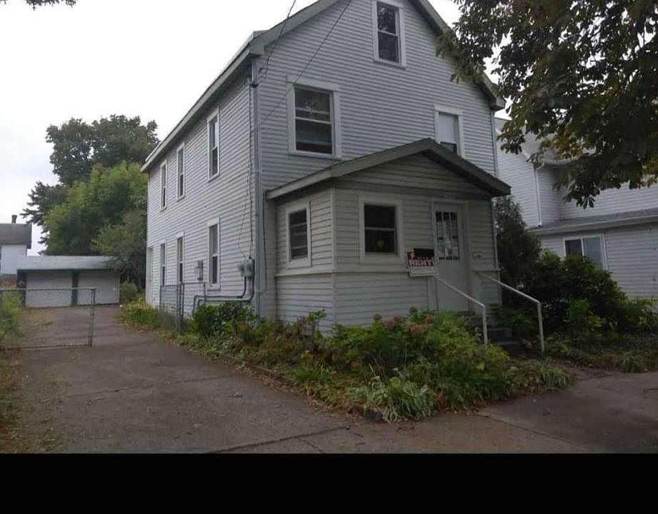 1st image of 1351 E 8th St Floor 1