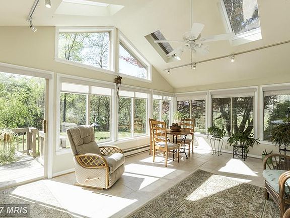 5th image of 109 Delmar Ct