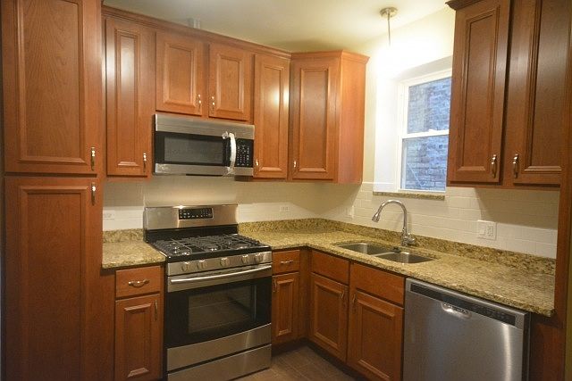 1st image of 4867 N Elston Ave #2