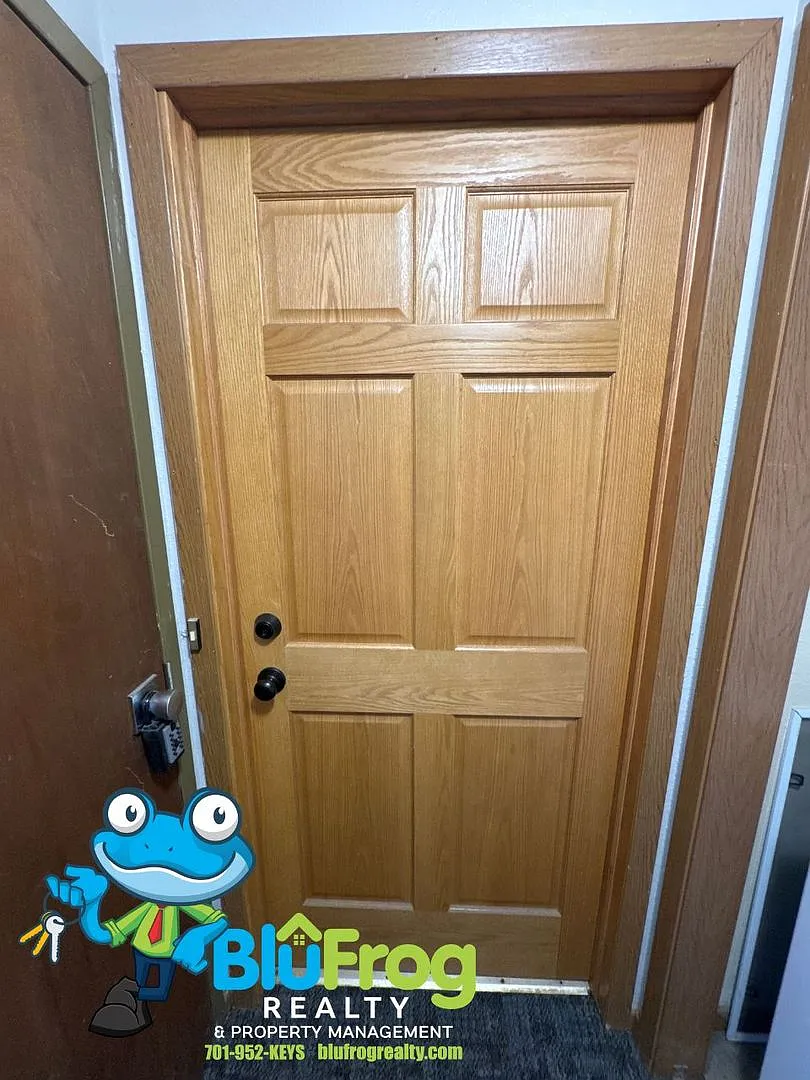PB- 1513 4plex — Photo 2