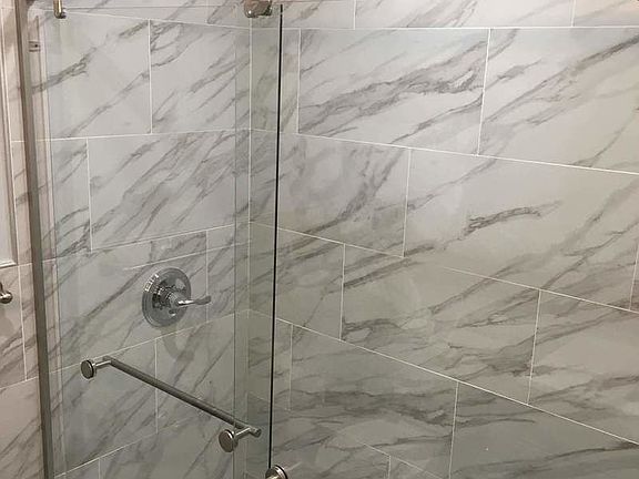 5th image of 34-48 33rd St #1A