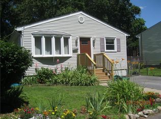 45 Alfred Ave, Johnston, RI 02919