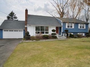 223 Davenport Ave, New Rochelle, NY 10805