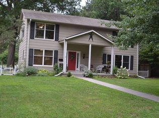 3101 SW Shadow Ln, Topeka, KS 66604