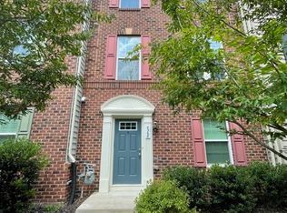 4368 Daisy Reid Ave, Woodbridge, VA 22192