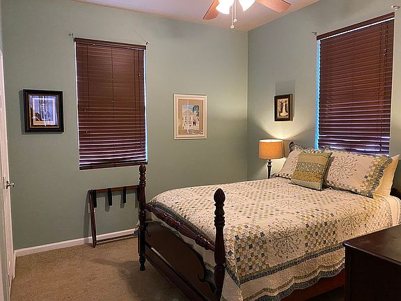 4th image of 3691 Clermont Dr