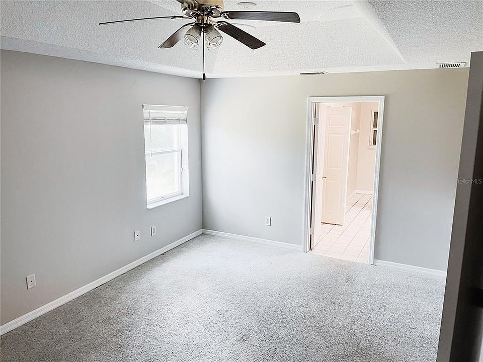 1st image of 30 Pine Tree Dr #30