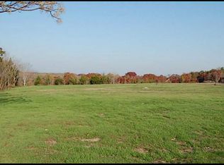 600 W Red Bird Ln, Dallas, TX 75232