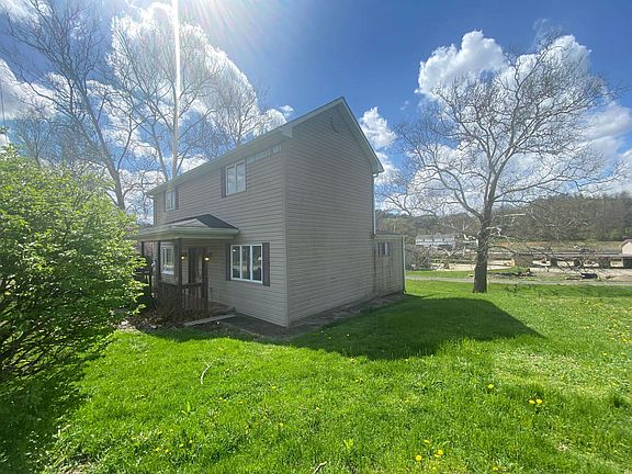 2nd image of 46 Memorial Dr