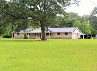 2812 Lee Pierce Rd, Moss point, MS 39562