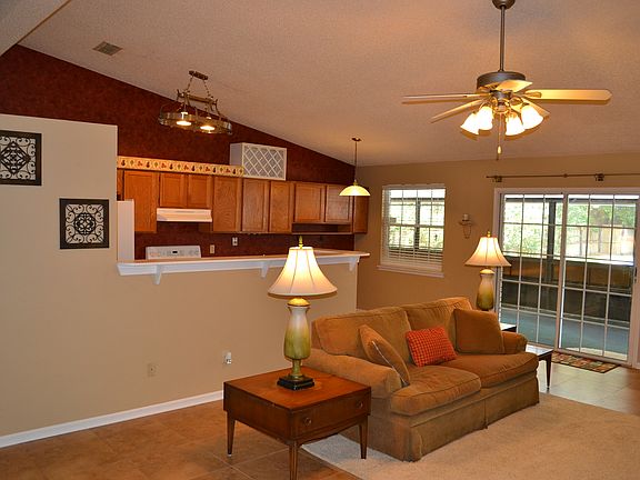5th image of 1591 Trotters Bend Trl