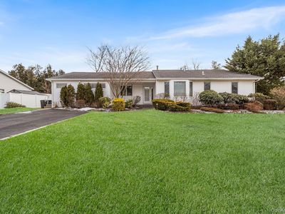 49 Fairfield Drive, Huntington Station, NY, 11746