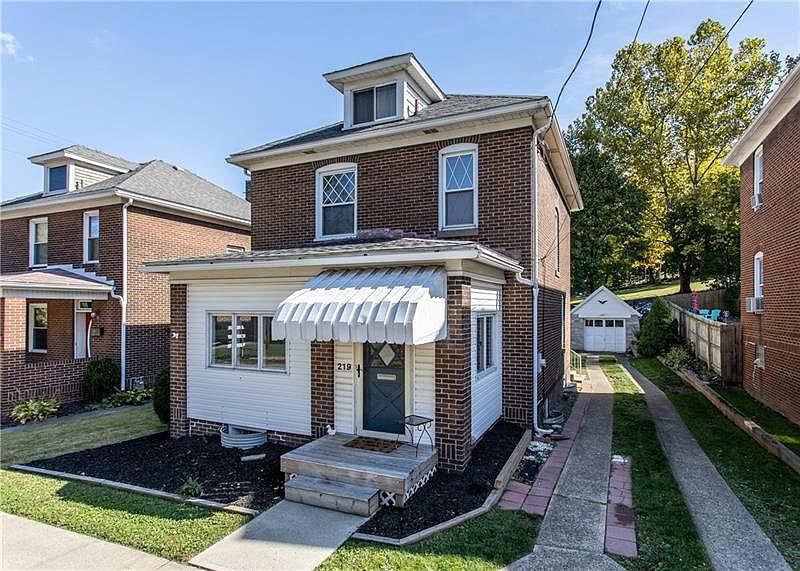 1st image of 219 Highland Ave