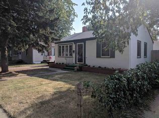 513 19th St NW, Minot, ND 58703