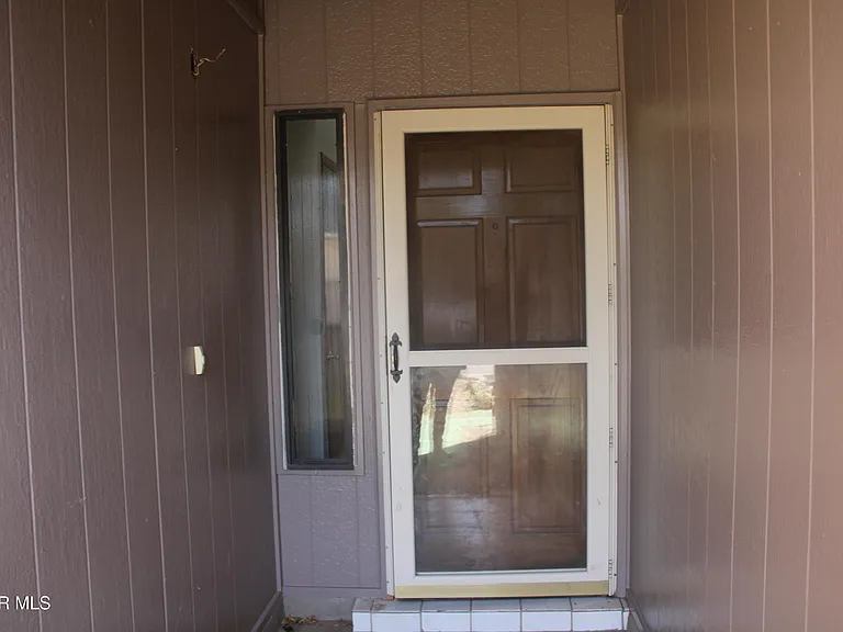 1472 Sierra De Oro Dr #0 — Photo 2