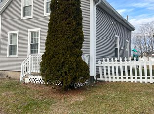 12 Mill St, North Berwick, ME 03906