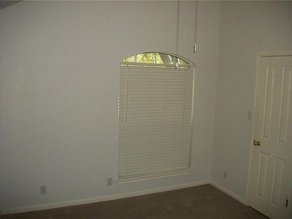 4th image of 5920 Salcon Cliff Dr