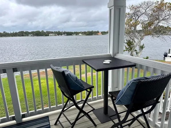 5107 Salmon Dr SE APT C, Saint Petersburg, FL 33705