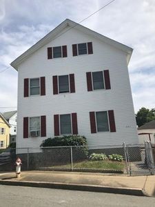231 Healy St, Fall River, MA, 02723