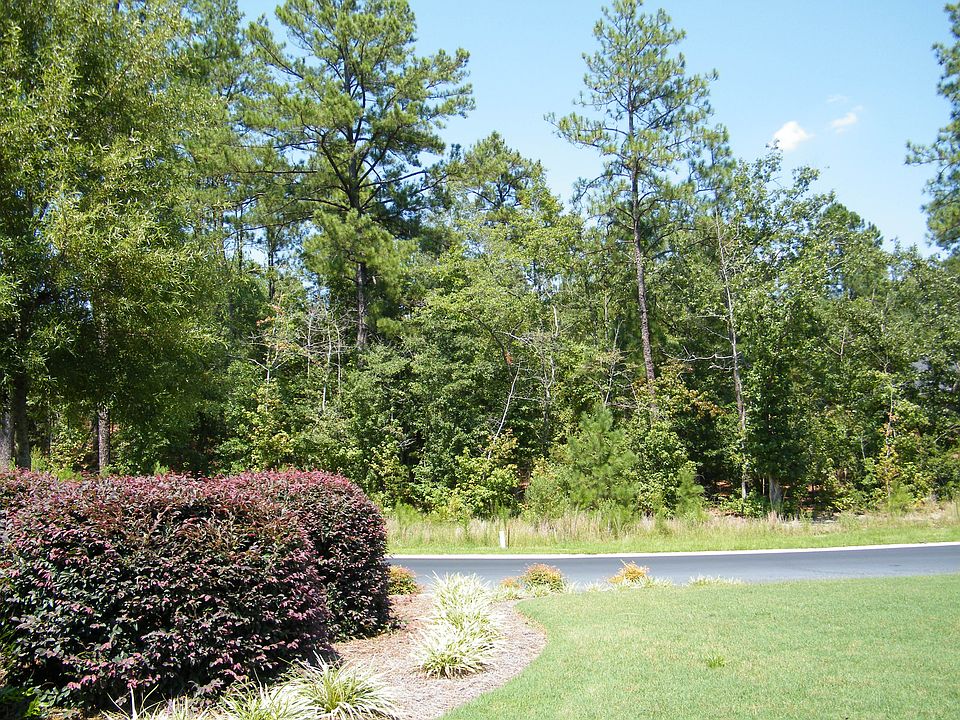 1st image of 266 Golden Oak Dr